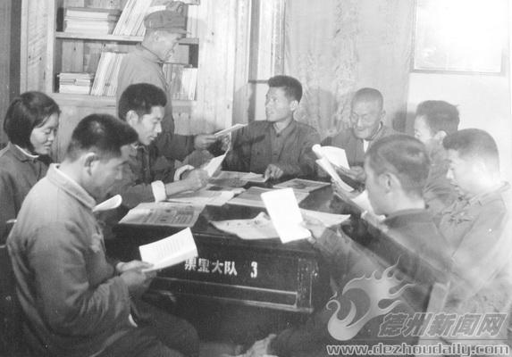 上世纪70年代初，武城县果里大队学大寨动员会
