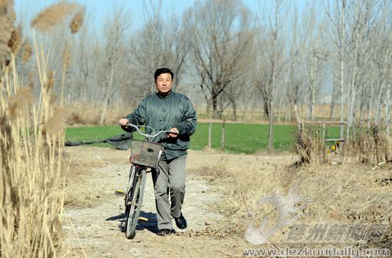 第一书记刘玉富百姓眼中的自家人